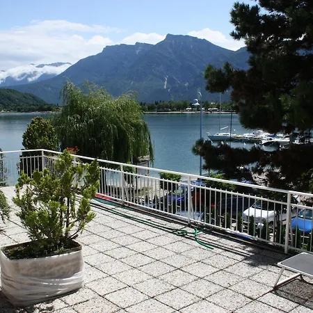 Hotel La Piroga Calceranica al Lago