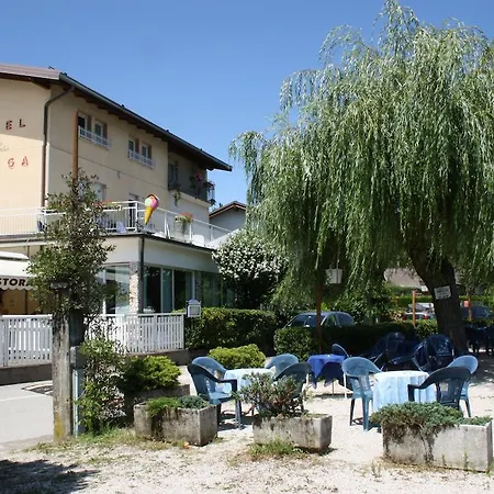 Hotel La Piroga 3*