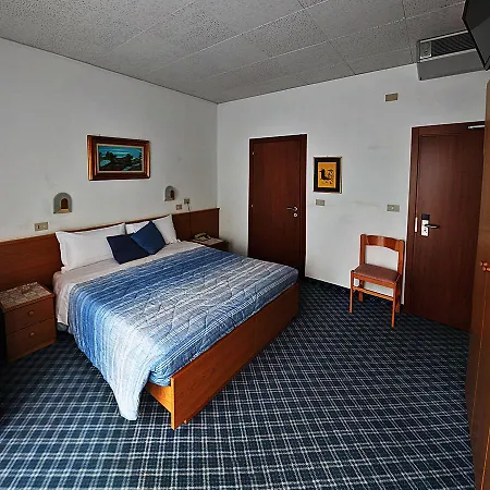 Hotel La Piroga 3*